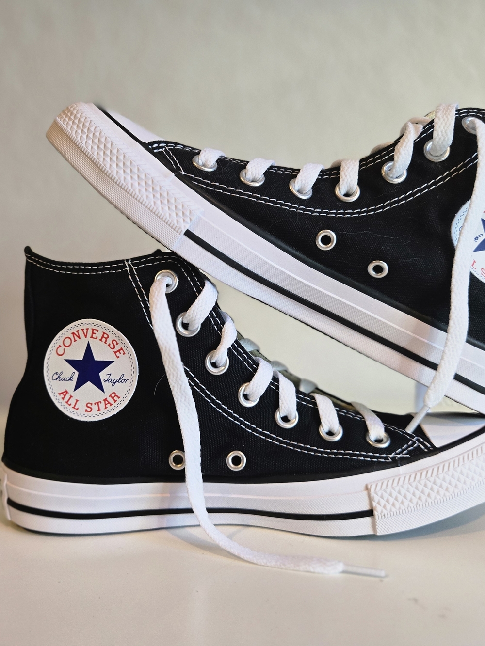 Brand new womans all star converse high tops size 6.5